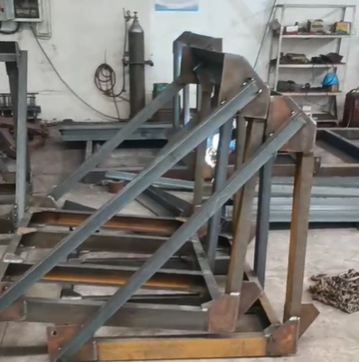 K3往复式给煤机加工中